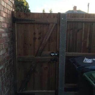 Featheredge-Gate-Installed-in-Peterborough